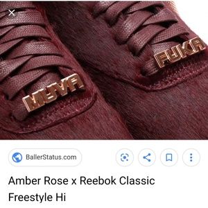 Reebok Classic Sneakers